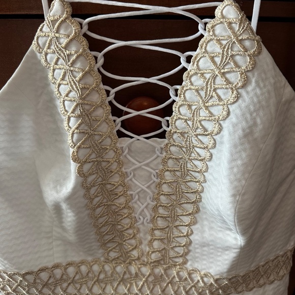 Lily Pulitzer white & gold dress - Picture 2 of 7
